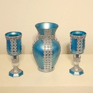 Teal colored Vase with 2 candle holders